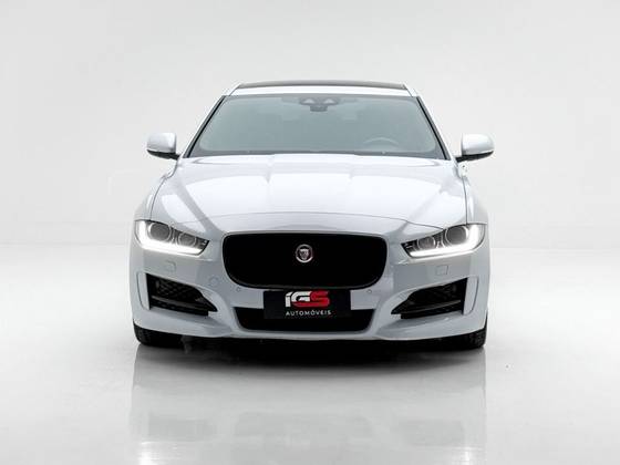 Jaguar XE 2.0 16V Ingenium P250 Gasolina R-Sport 4P Automático