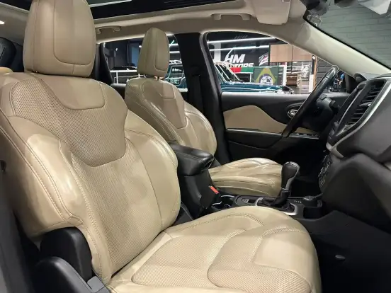 JEEP-CHEROKEE-2015