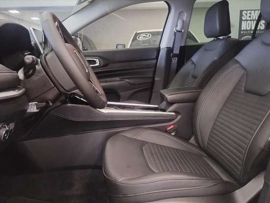 JEEP-COMMANDER-2025