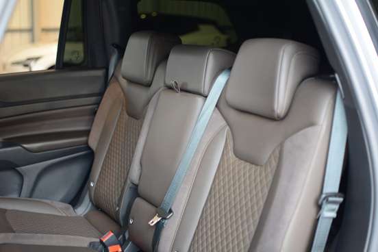 JEEP-COMMANDER-2024
