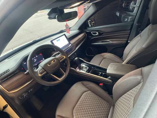 JEEP-COMMANDER-1.3 T270 TURBO FLEX OVERLAND AT6 JEEP-COMMANDER-2025