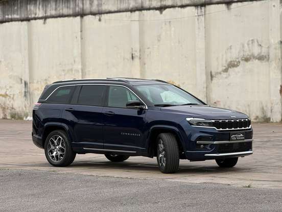 JEEP-COMMANDER-2022