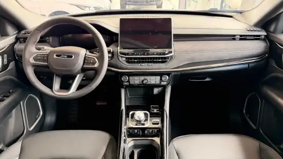 JEEP-COMMANDER-2025