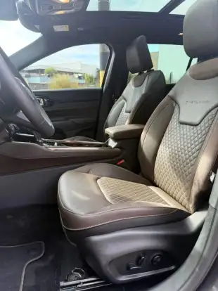 JEEP-COMMANDER-2024