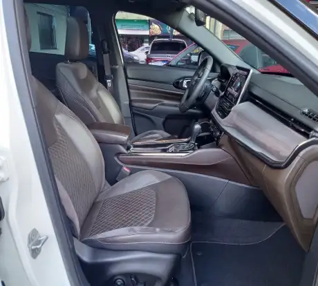 JEEP-COMMANDER-2022