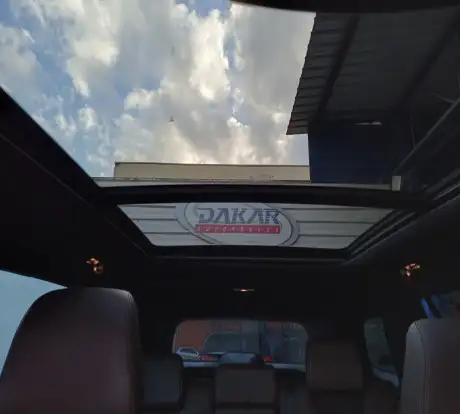 JEEP-COMMANDER-2022