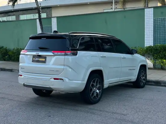 JEEP-COMMANDER-2.0 TD380 TURBO DIESEL OVERLAND AT9 JEEP-COMMANDER-2023