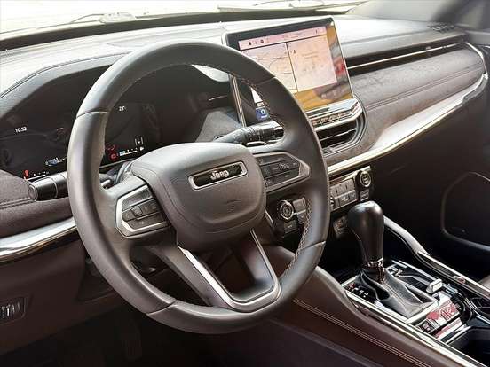 JEEP-COMMANDER-2022