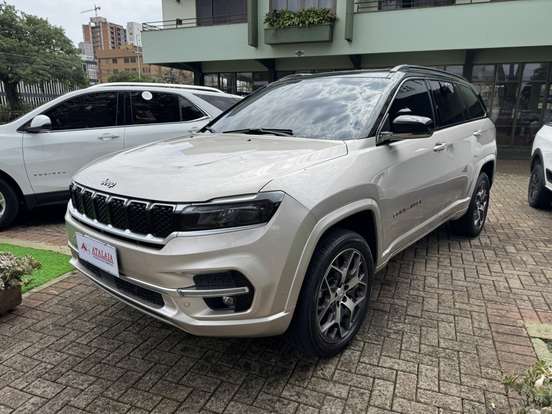 JEEP-COMMANDER-2022