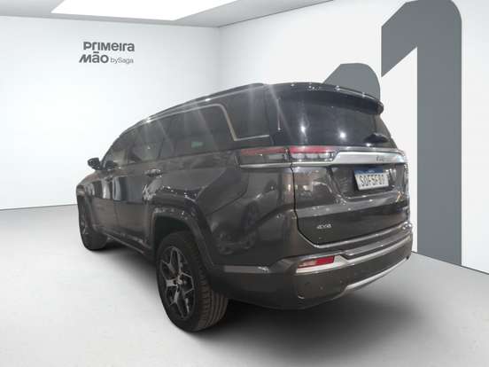 JEEP-COMMANDER-2025