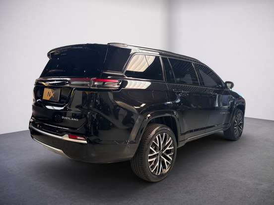 JEEP-COMMANDER-2.2 TURBO DIESEL OVERLAND AT9 JEEP-COMMANDER-2025