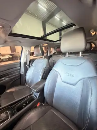 JEEP-COMPASS-2023