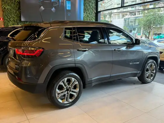 JEEP-COMPASS-2022