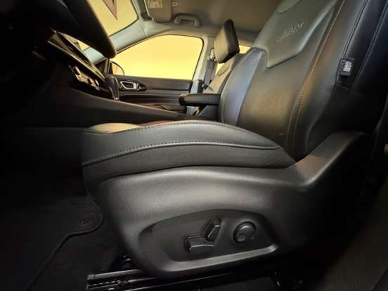 JEEP-COMPASS-1.3 T270 TURBO FLEX LIMITED AT6 JEEP-COMPASS-2023