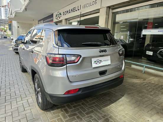 JEEP-COMPASS-2021