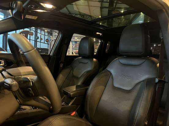 JEEP-COMPASS-2023