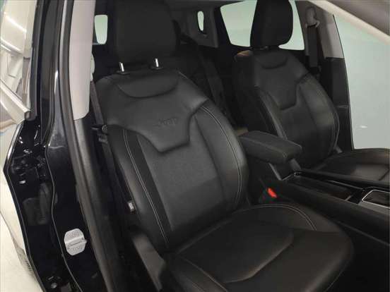JEEP-COMPASS-2024