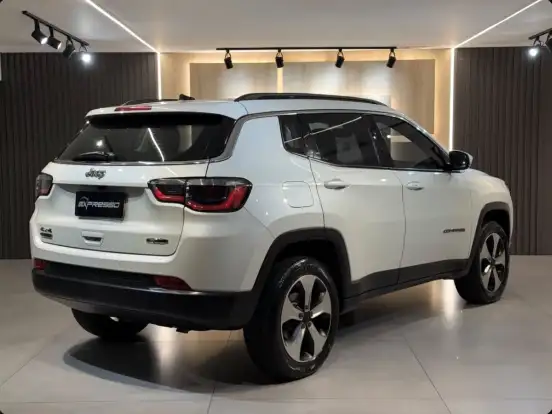JEEP-COMPASS-2.0 16V DIESEL LONGITUDE 4X4 AUTOMÁTICO JEEP-COMPASS-2016