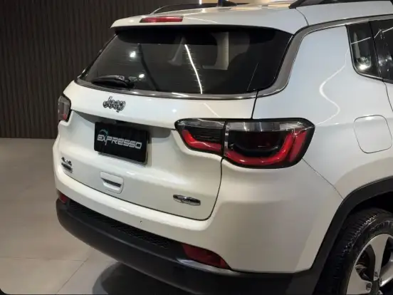 JEEP-COMPASS-2.0 16V DIESEL LONGITUDE 4X4 AUTOMÁTICO JEEP-COMPASS-2016