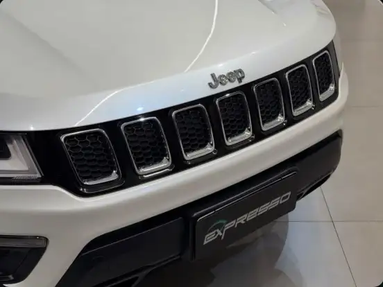 JEEP-COMPASS-2.0 16V DIESEL LONGITUDE 4X4 AUTOMÁTICO JEEP-COMPASS-2016
