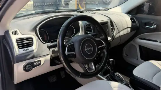 JEEP-COMPASS-2.0 16V DIESEL LONGITUDE 4X4 AUTOMÁTICO JEEP-COMPASS-2019