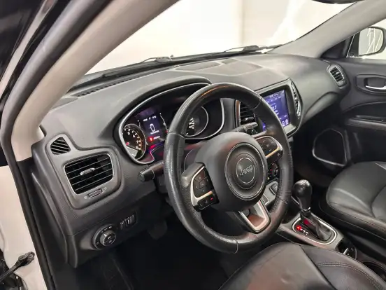 JEEP-COMPASS-2.0 16V FLEX LONGITUDE AUTOMÁTICO JEEP-COMPASS-2018