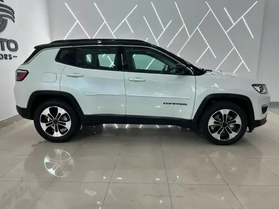 JEEP-COMPASS-2.0 16V FLEX LONGITUDE AUTOMÁTICO JEEP-COMPASS-2018
