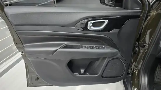 JEEP-COMPASS-2021