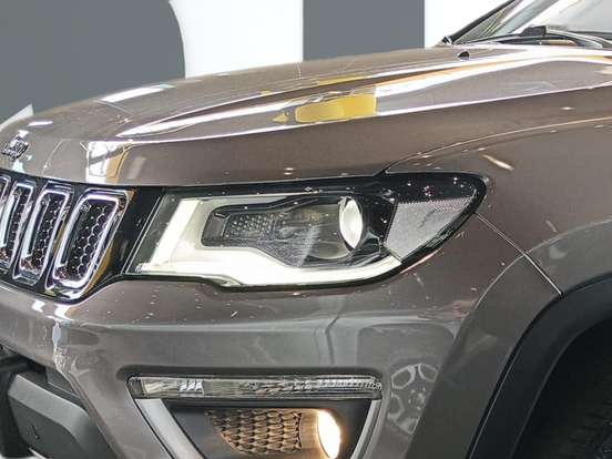 JEEP-COMPASS-2.0 16V DIESEL LIMITED 4X4 AUTOMÁTICO JEEP-COMPASS-2020