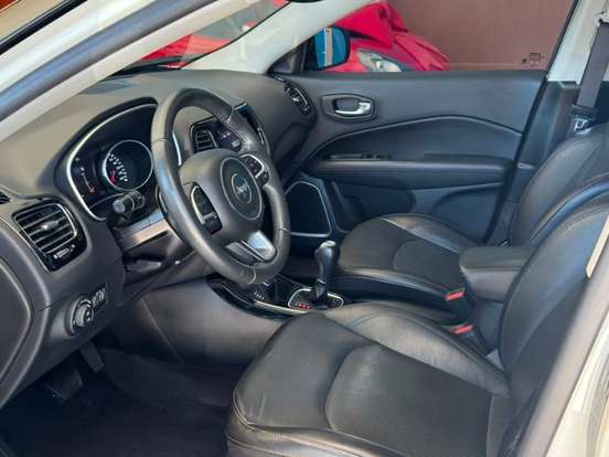 JEEP-COMPASS-2020