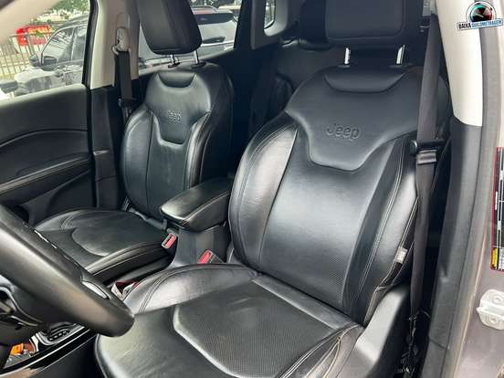 JEEP-COMPASS-2.0 16V DIESEL LIMITED 4X4 AUTOMÁTICO JEEP-COMPASS-2020
