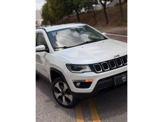JEEP-COMPASS-2.0 16V DIESEL LONGITUDE 4X4 AUTOMÁTICO JEEP-COMPASS-2018