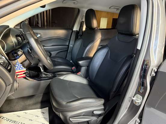 JEEP-COMPASS-2.0 16V DIESEL LONGITUDE 4X4 AUTOMÁTICO JEEP-COMPASS-2021