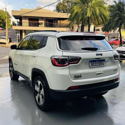 JEEP-COMPASS-2.0 16V DIESEL LONGITUDE 4X4 AUTOMÁTICO JEEP-COMPASS-2018