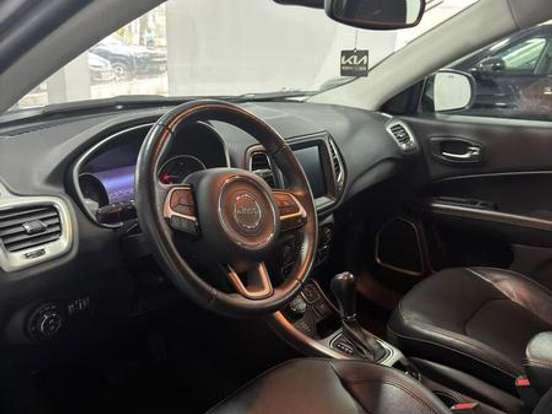 JEEP-COMPASS-2.0 16V DIESEL LONGITUDE 4X4 AUTOMÁTICO JEEP-COMPASS-2018