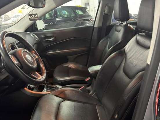JEEP-COMPASS-2.0 16V DIESEL LONGITUDE 4X4 AUTOMÁTICO JEEP-COMPASS-2018