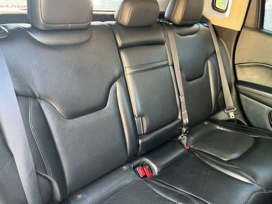 JEEP-COMPASS-2.0 16V DIESEL LONGITUDE 4X4 AUTOMÁTICO JEEP-COMPASS-2017