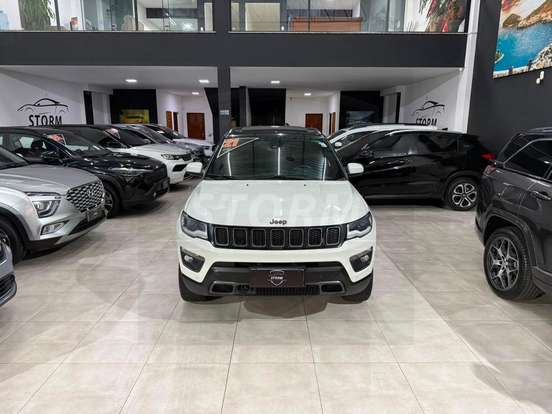 JEEP-COMPASS-2.0 16V DIESEL S 4X4 AUTOMÁTICO JEEP-COMPASS-2020