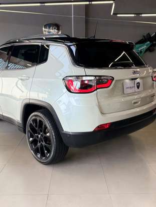 JEEP-COMPASS-2021
