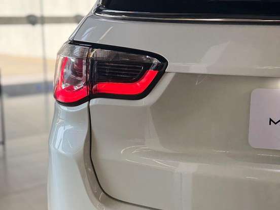 JEEP-COMPASS-2.0 16V FLEX LIMITED AUTOMÁTICO JEEP-COMPASS-2021