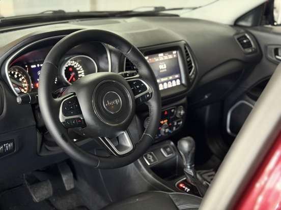 JEEP-COMPASS-2.0 16V FLEX LONGITUDE AUTOMÁTICO JEEP-COMPASS-2017
