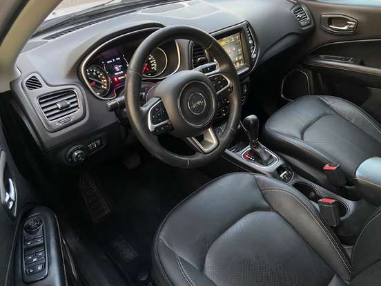 JEEP-COMPASS-2.0 16V FLEX LONGITUDE AUTOMÁTICO JEEP-COMPASS-2017
