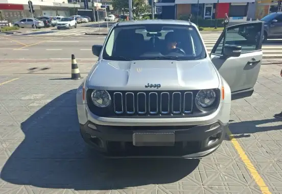 JEEP-RENEGADE-2015