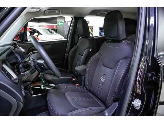 JEEP-RENEGADE-2025