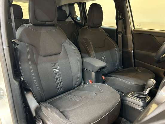 JEEP-RENEGADE-2025
