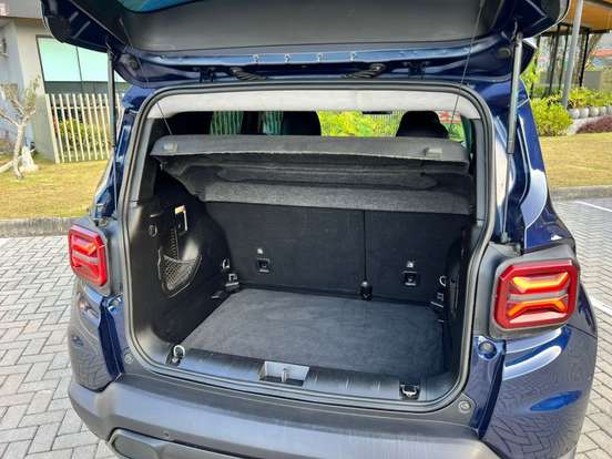 JEEP-RENEGADE-2023