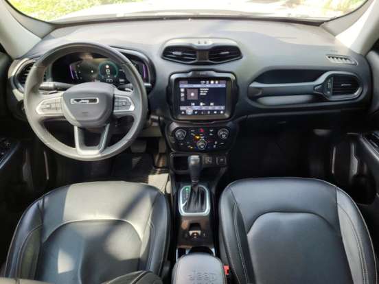 JEEP-RENEGADE-2023