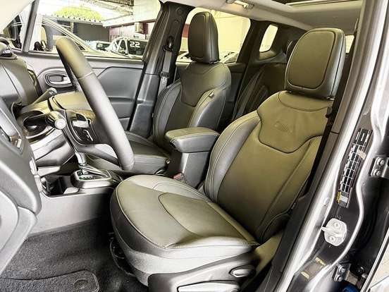 JEEP-RENEGADE-2025