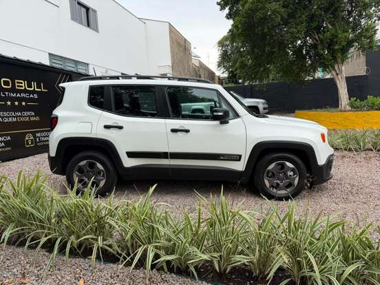 JEEP-RENEGADE-2017