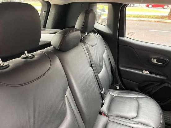 JEEP-RENEGADE-2021